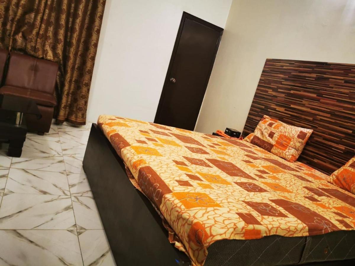 Gulshan Guest House Карачи Экстерьер фото