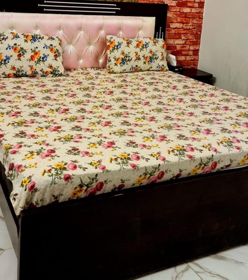 Gulshan Guest House Карачи Экстерьер фото