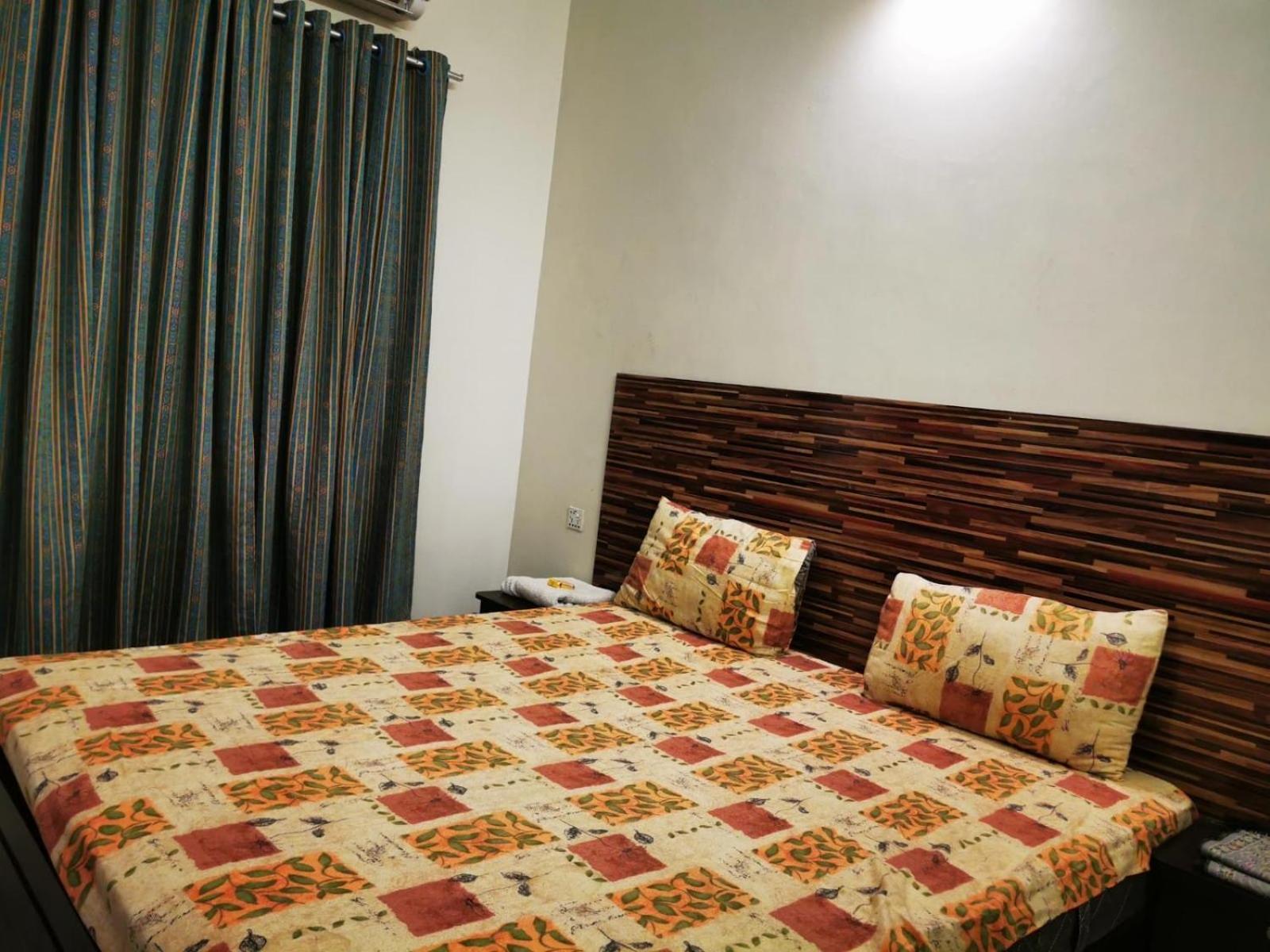 Gulshan Guest House Карачи Экстерьер фото