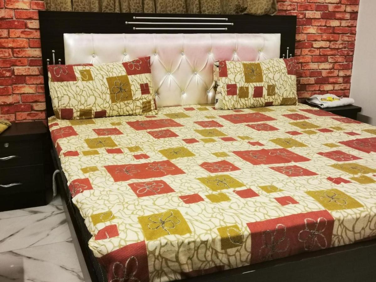 Gulshan Guest House Карачи Экстерьер фото