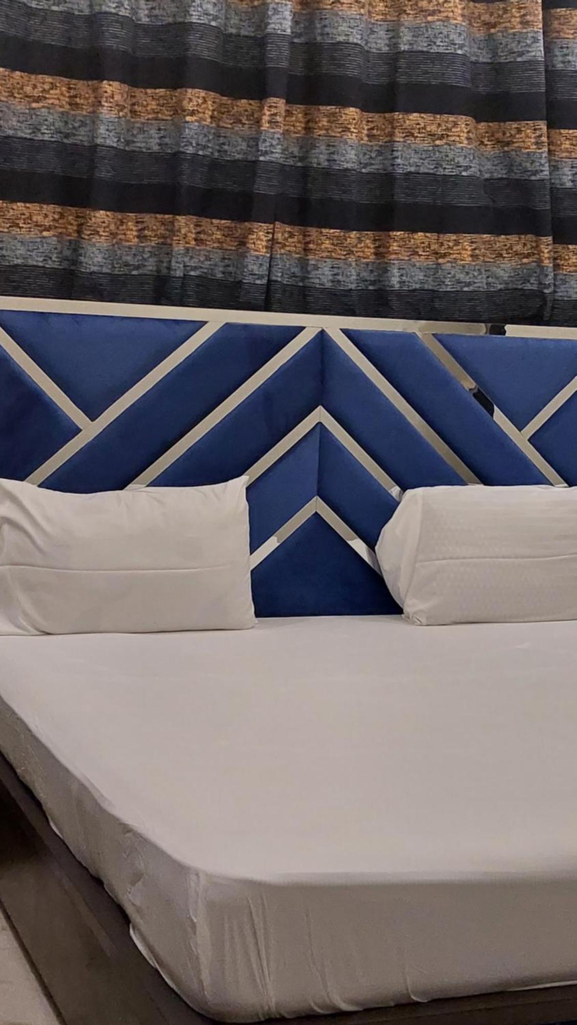 Gulshan Guest House Карачи Экстерьер фото