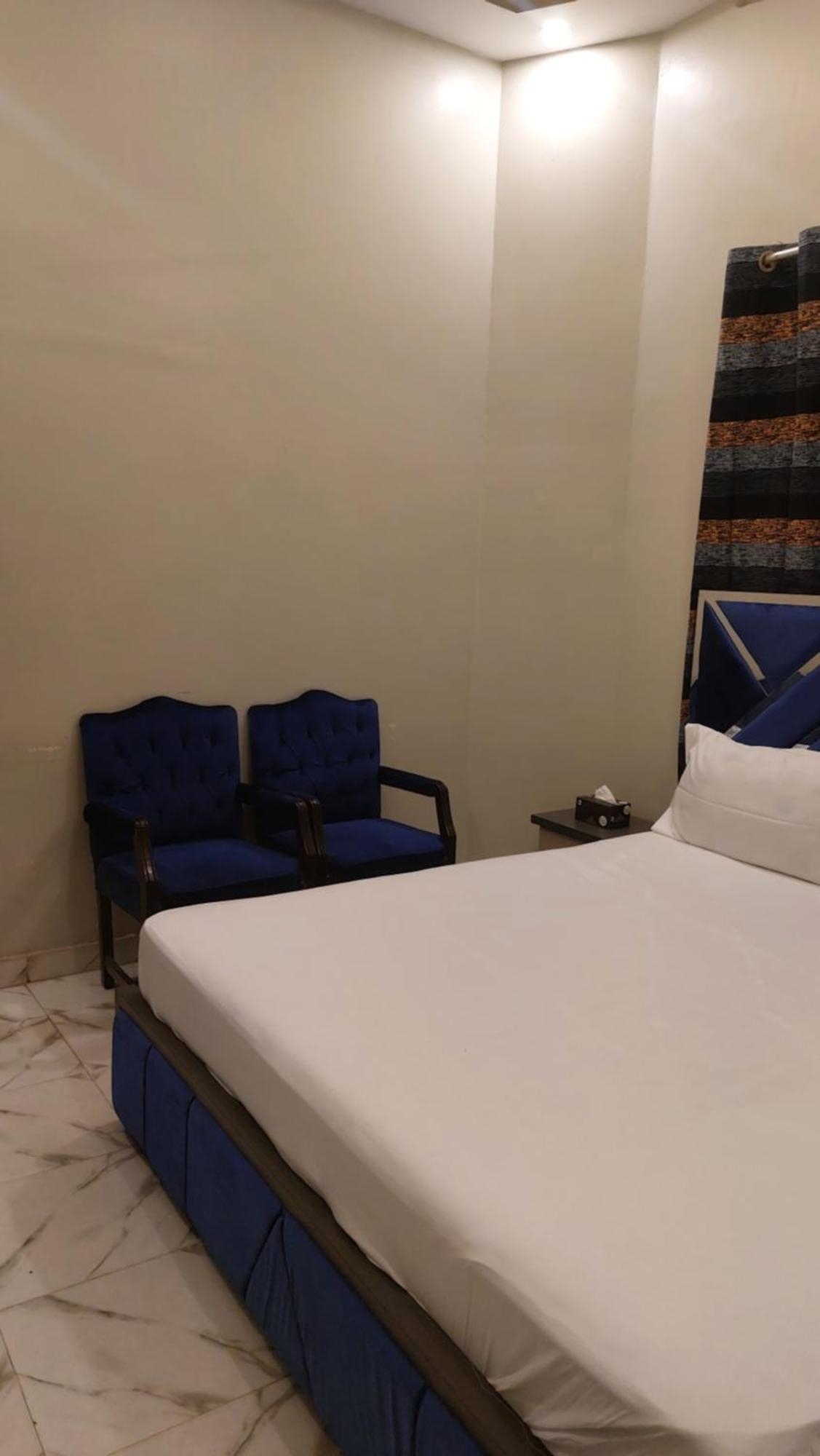 Gulshan Guest House Карачи Экстерьер фото