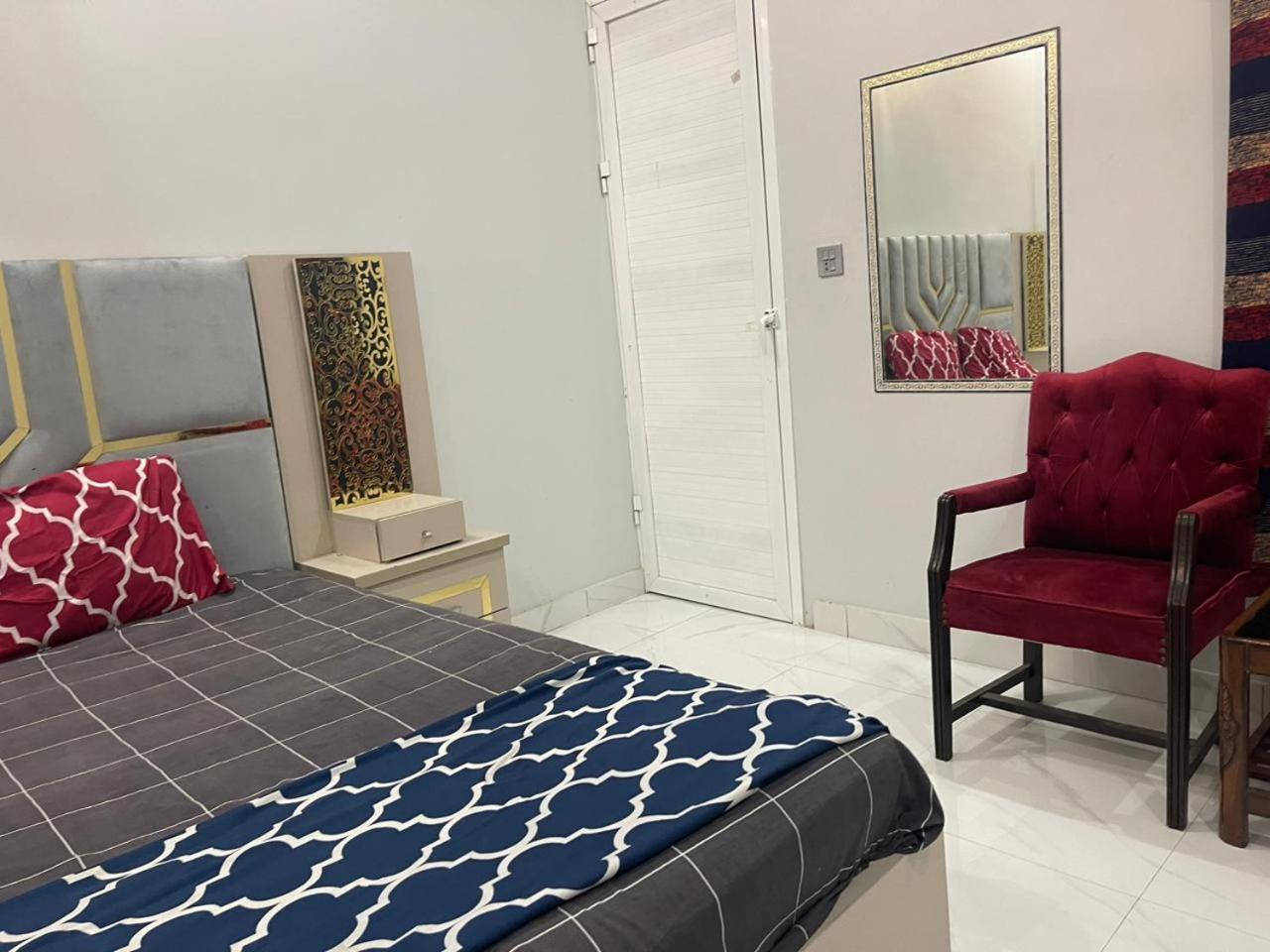 Gulshan Guest House Карачи Экстерьер фото
